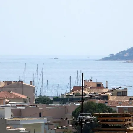 Comfortable 40 M With Sea View Daire